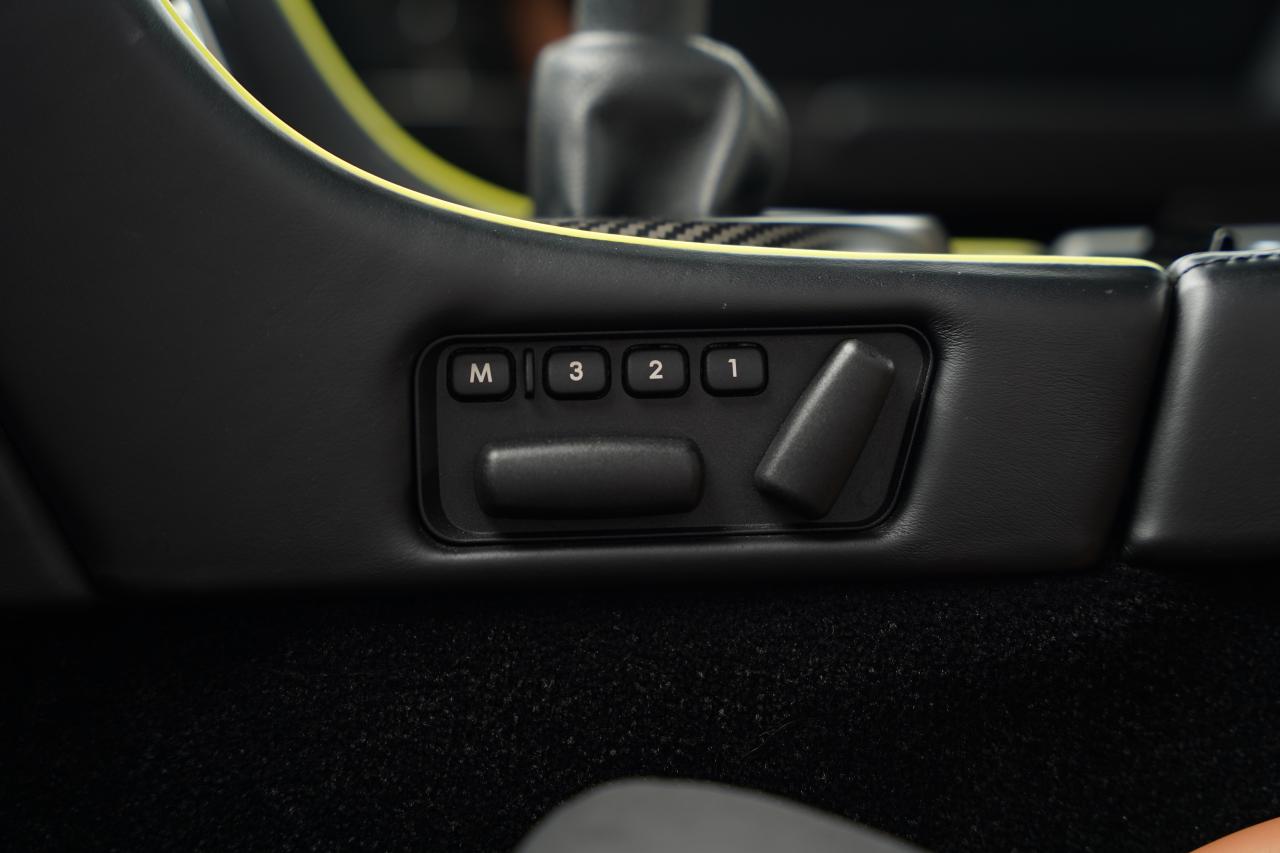 2017 Aston Martin V12 Vantage