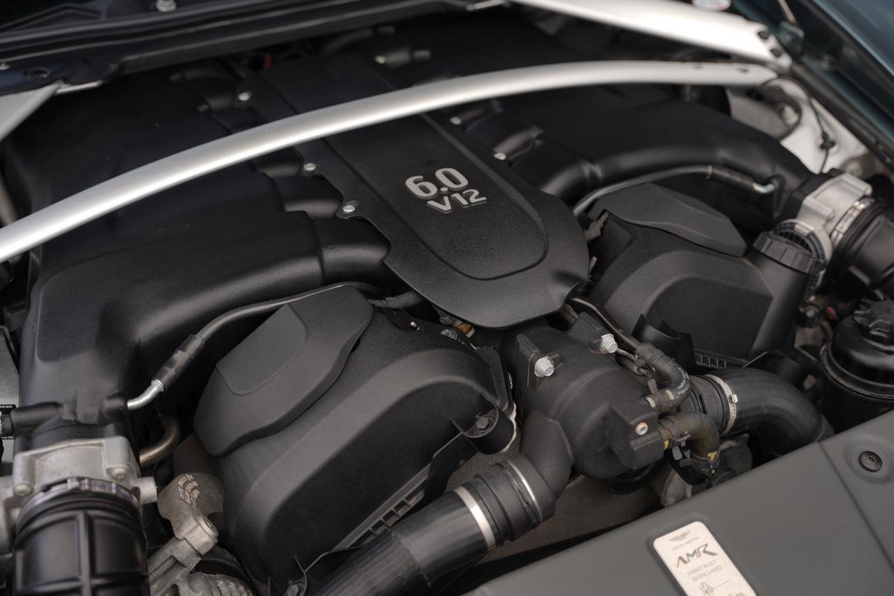 2017 Aston Martin V12 Vantage