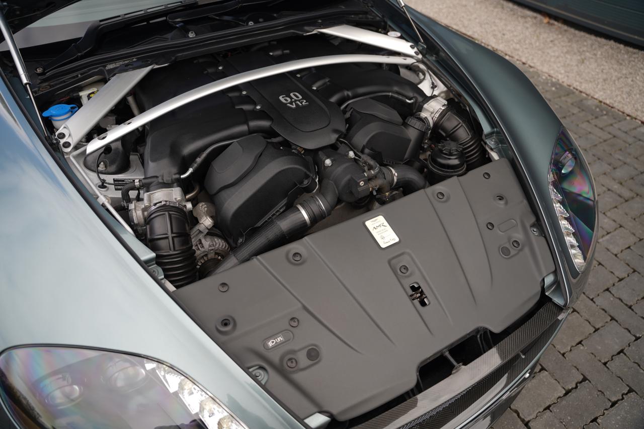 2017 Aston Martin V12 Vantage