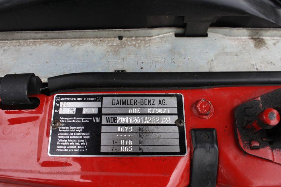 1985 Mercedes - Benz 190D 2.5