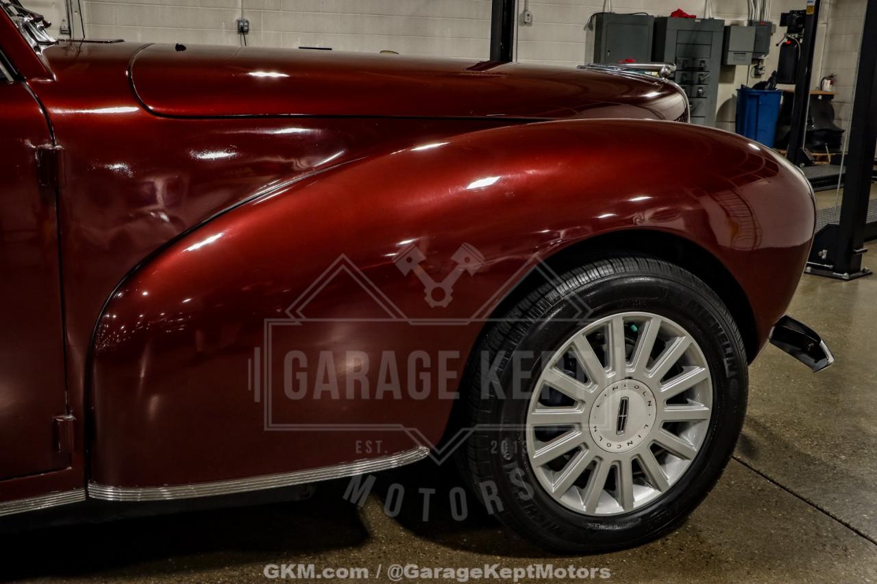 1940 Lincoln Zephyr