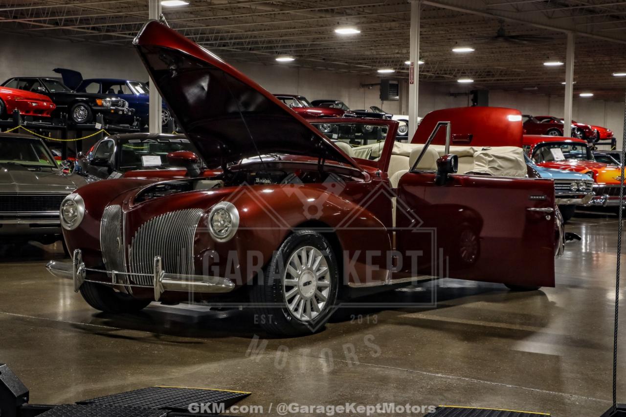 1940 Lincoln Zephyr