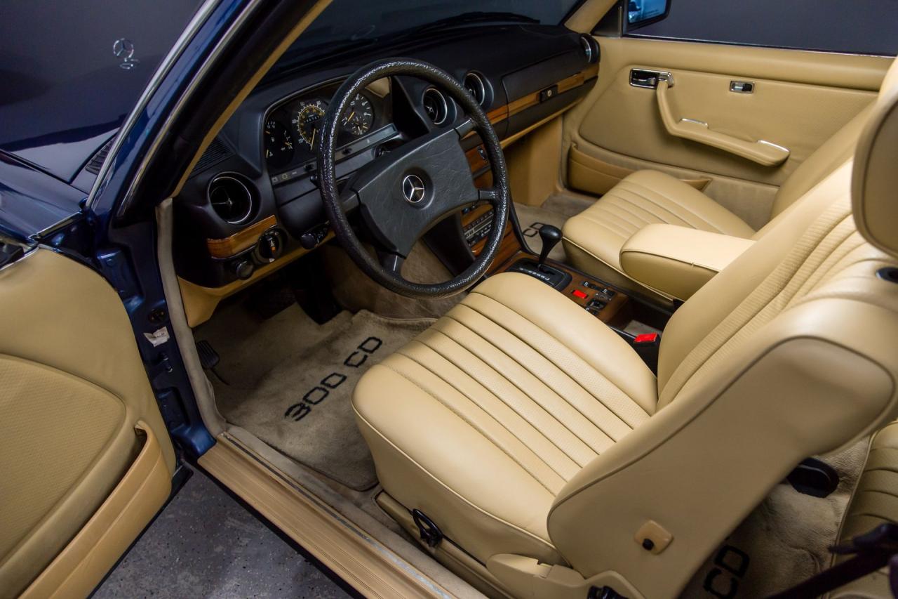 1984 Mercedes - Benz 300 CD