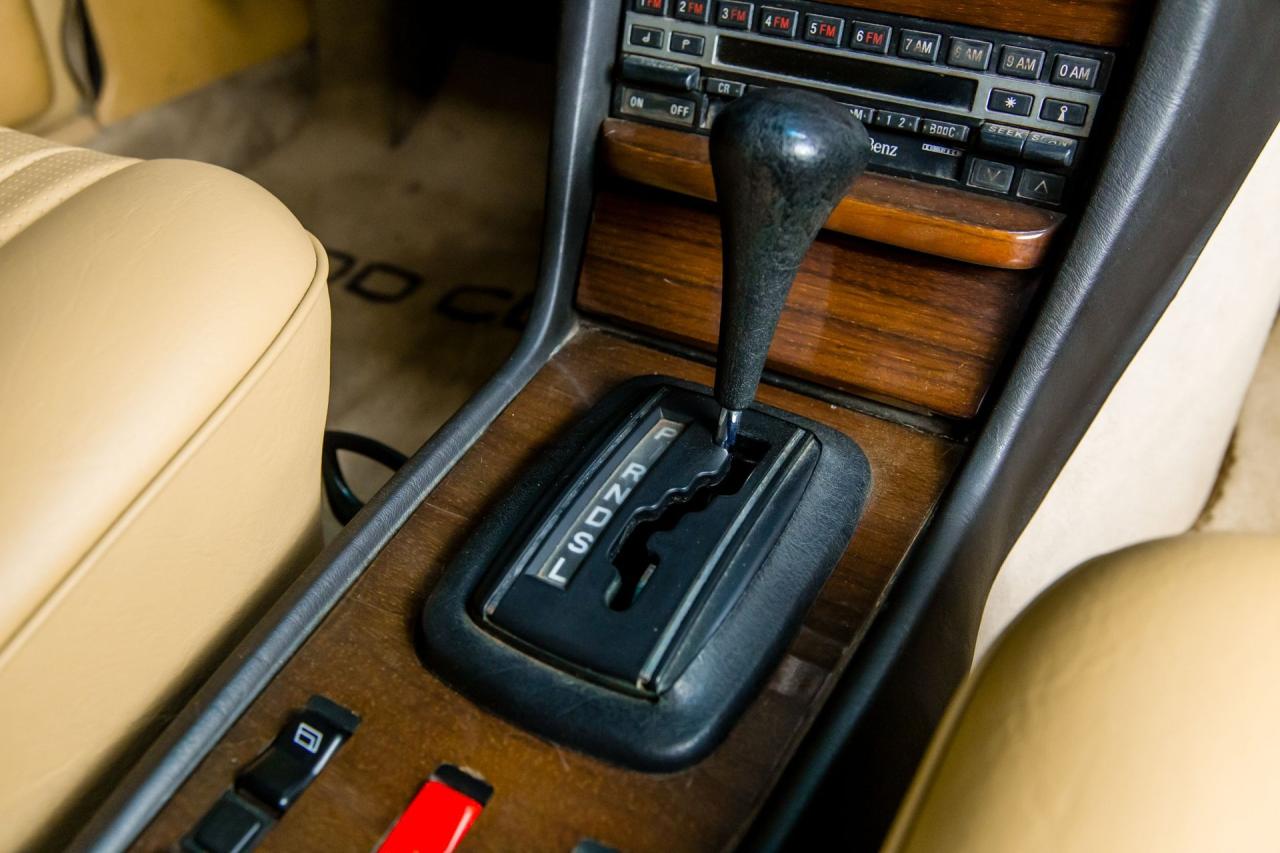 1984 Mercedes - Benz 300 CD