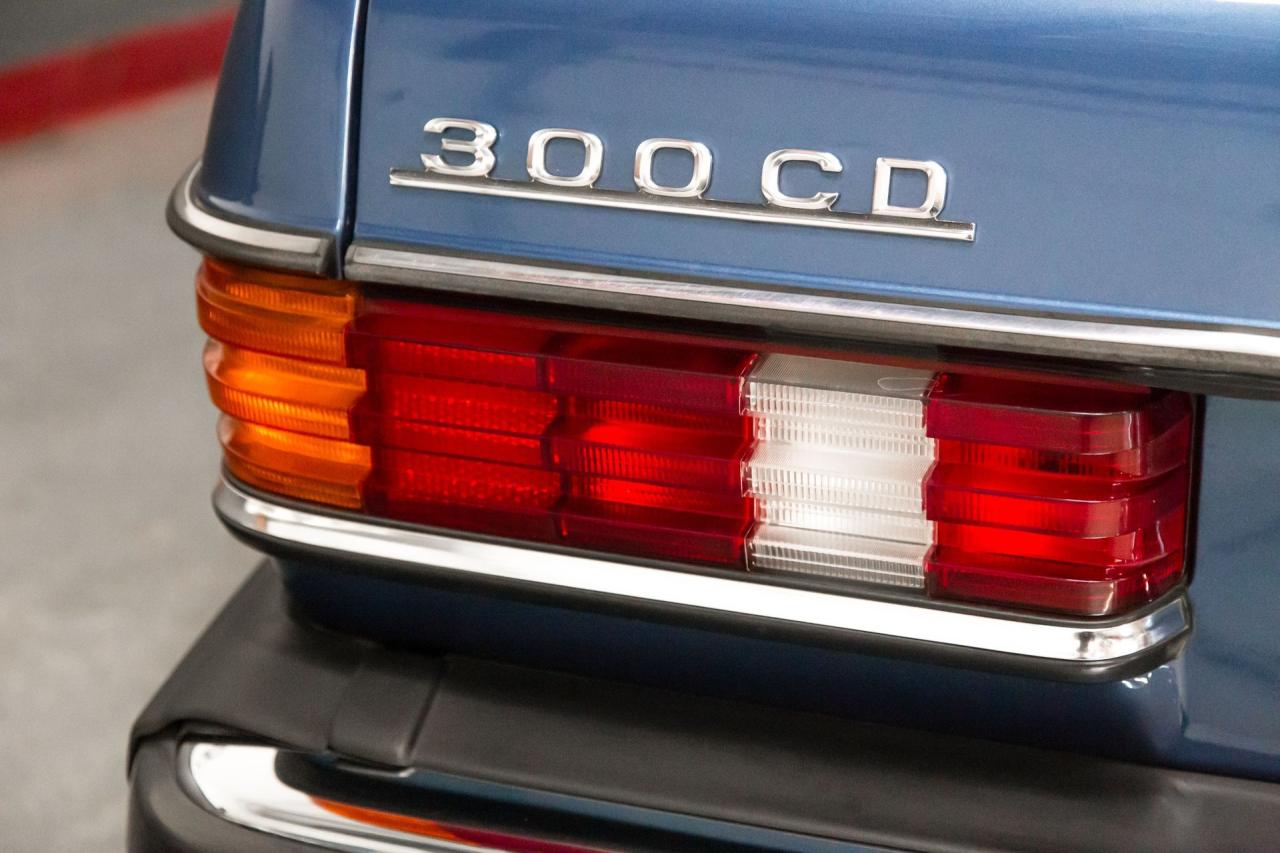 1984 Mercedes - Benz 300 CD