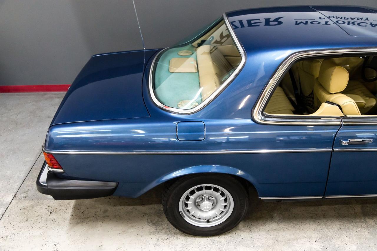 1984 Mercedes - Benz 300 CD