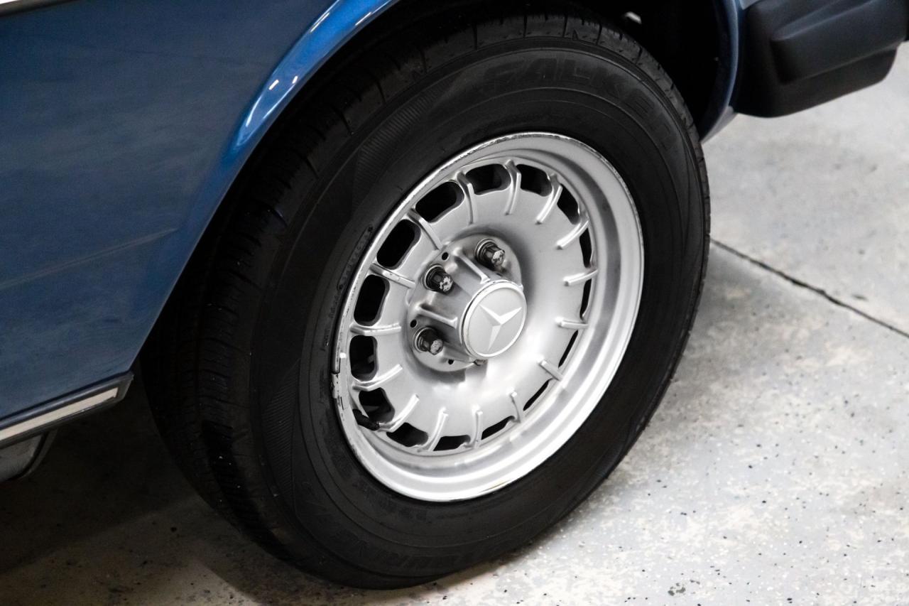 1984 Mercedes - Benz 300 CD