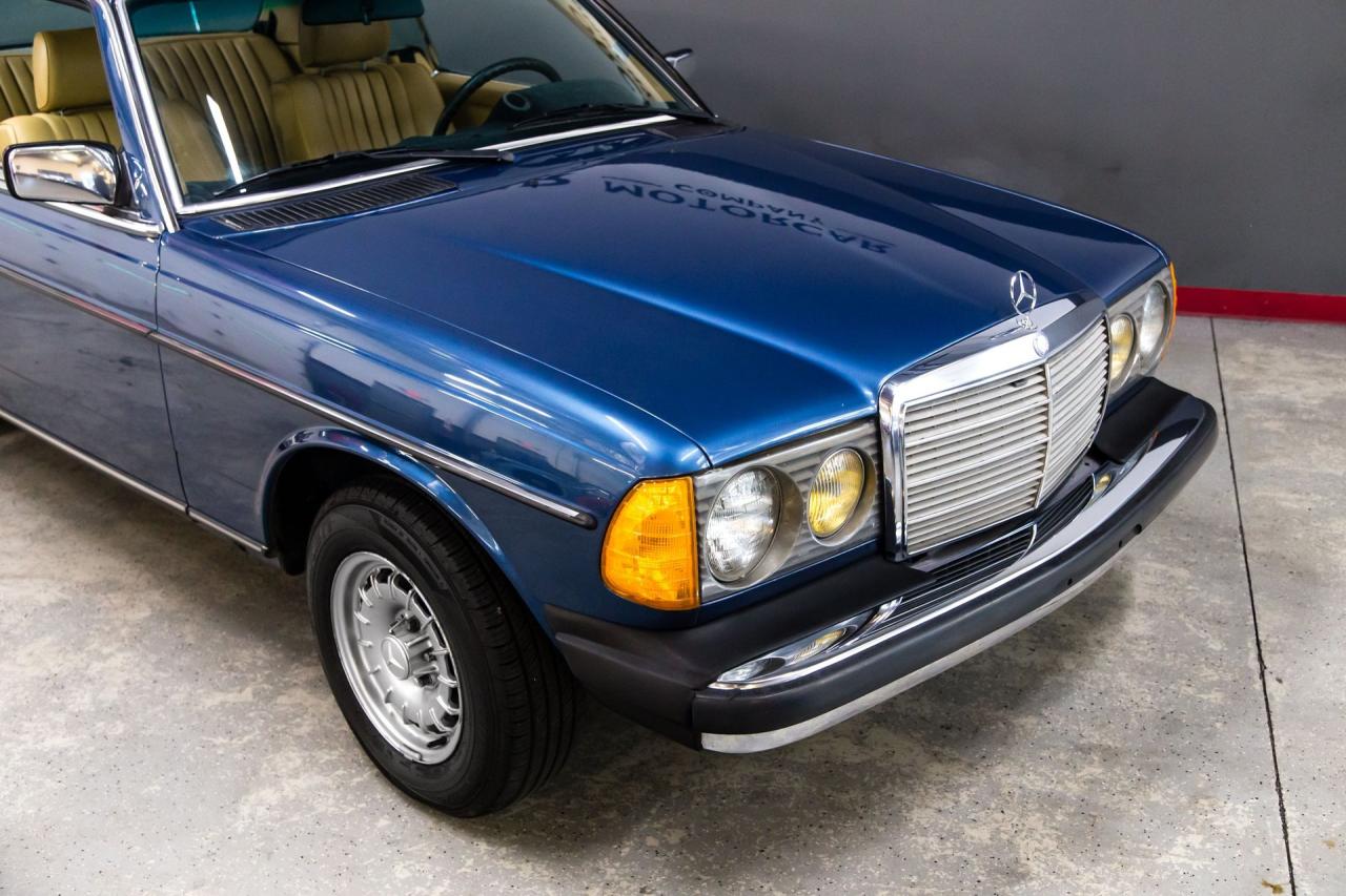1984 Mercedes - Benz 300 CD