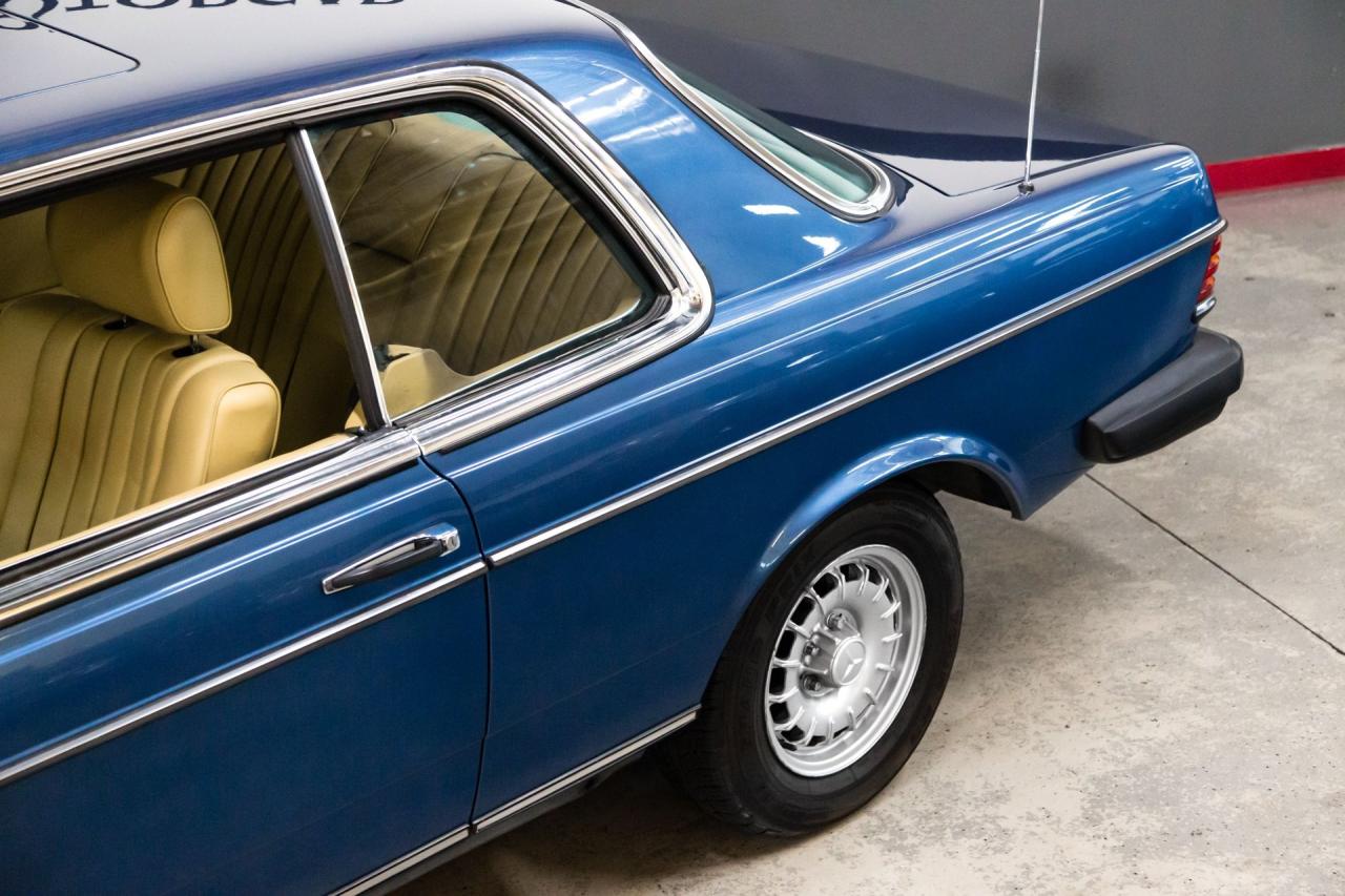 1984 Mercedes - Benz 300 CD