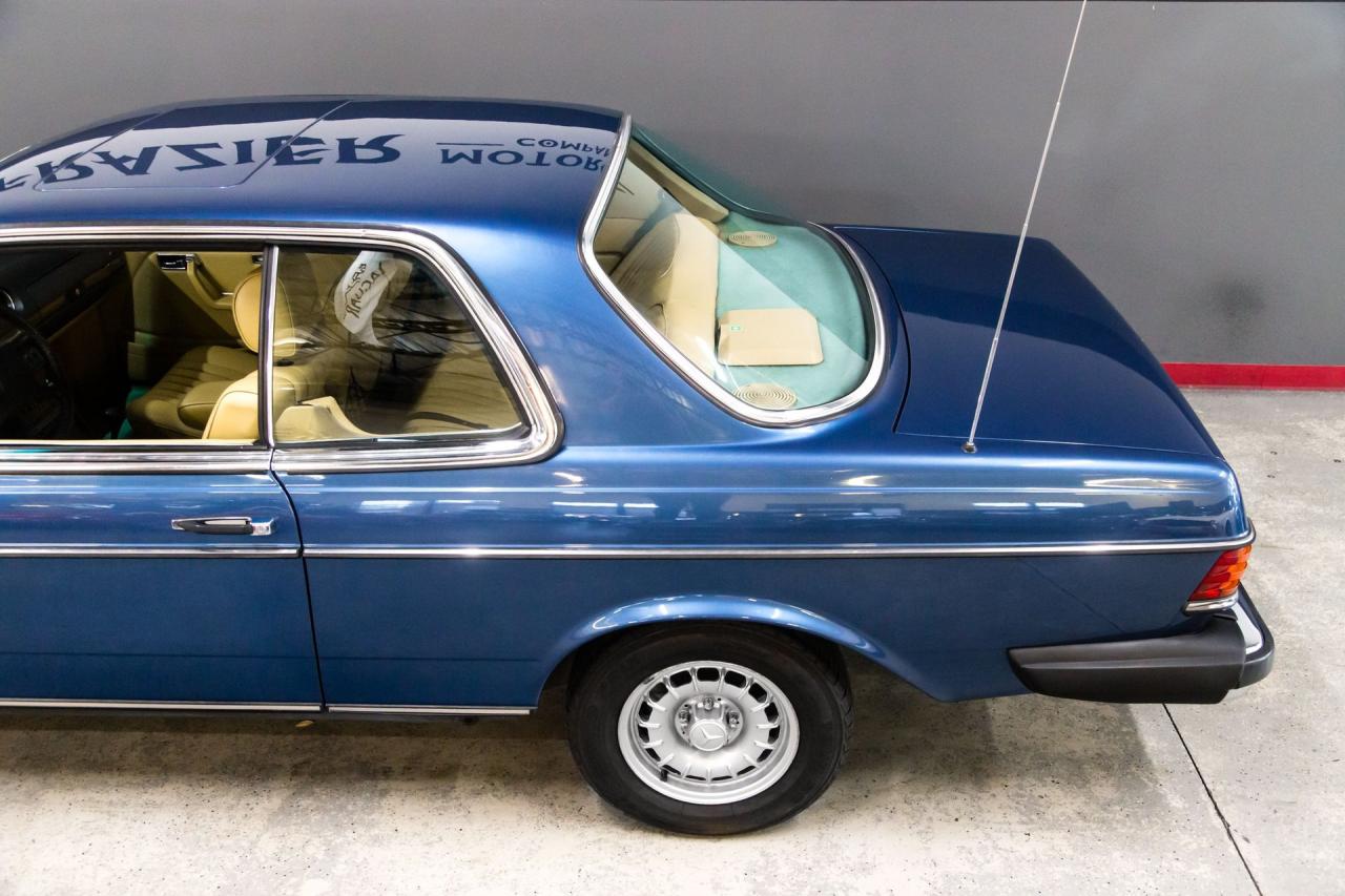 1984 Mercedes - Benz 300 CD