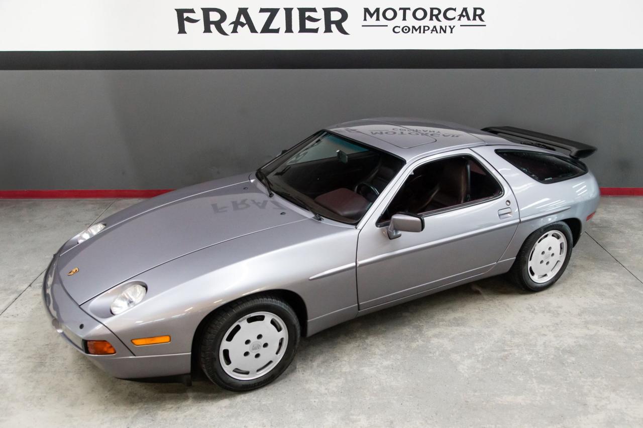 1987 Porsche 928 S4