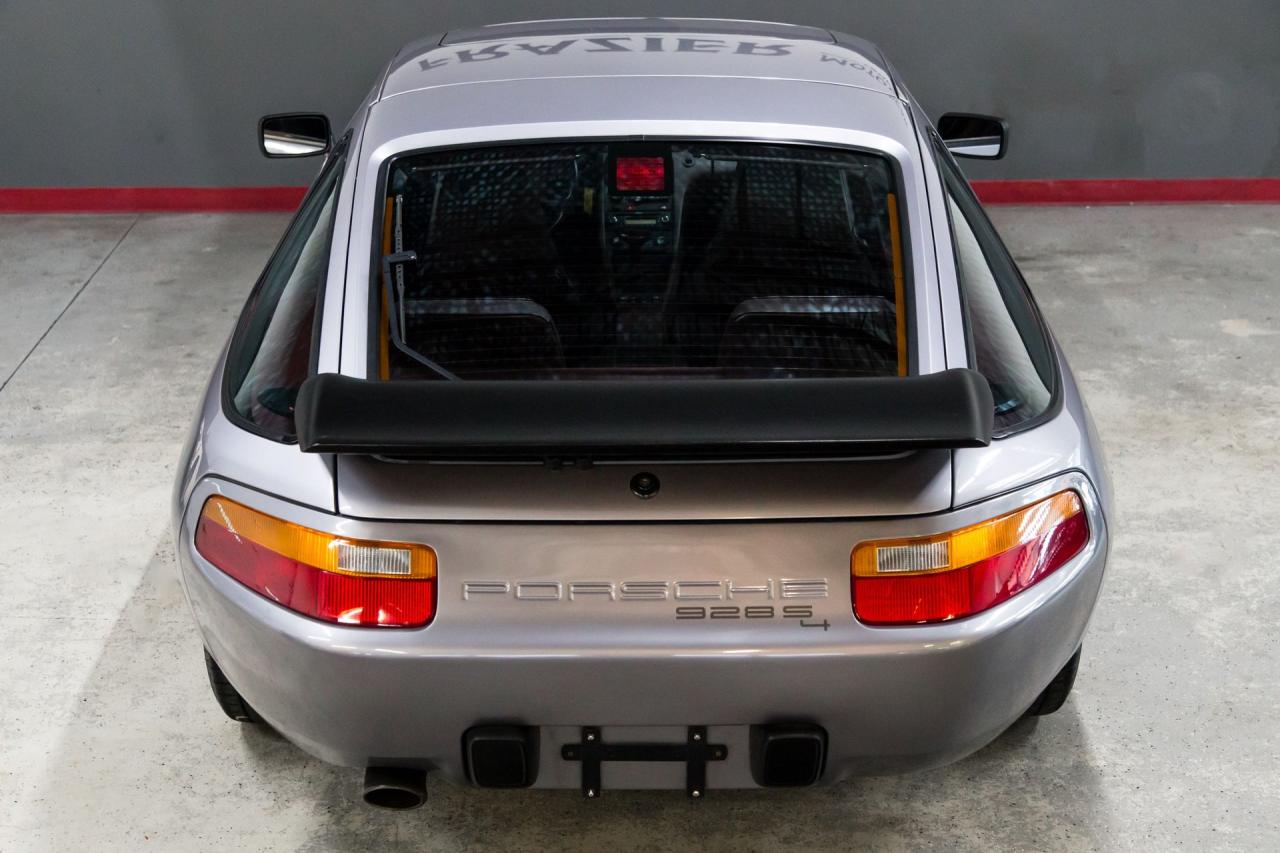 1987 Porsche 928 S4