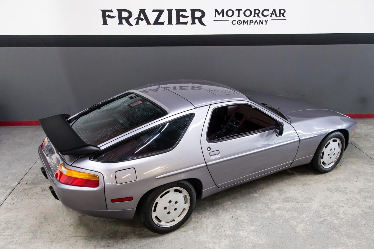 1987 Porsche 928 S4
