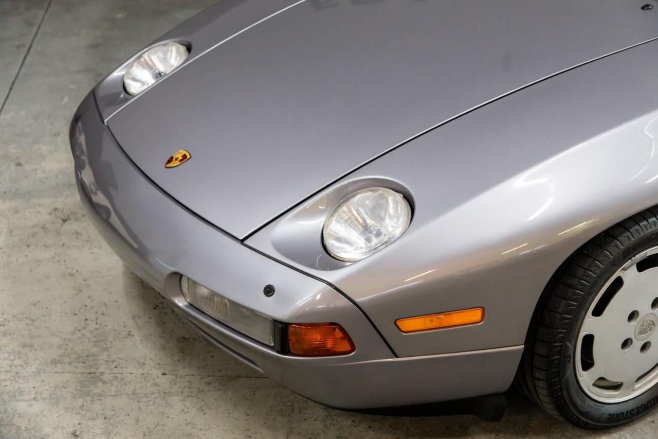 1987 Porsche 928 S4