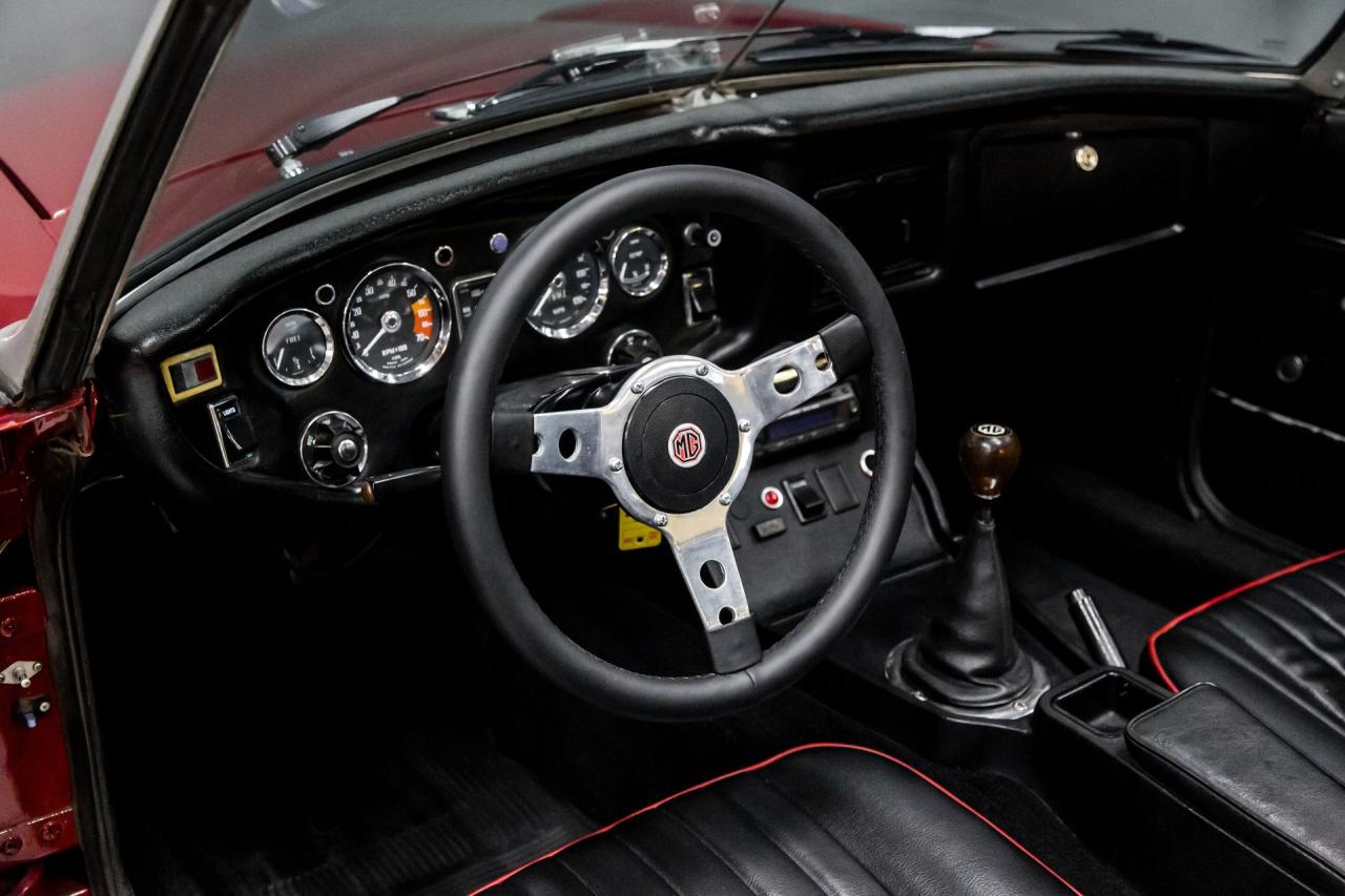 1974 MG MGB OVERDRIVE