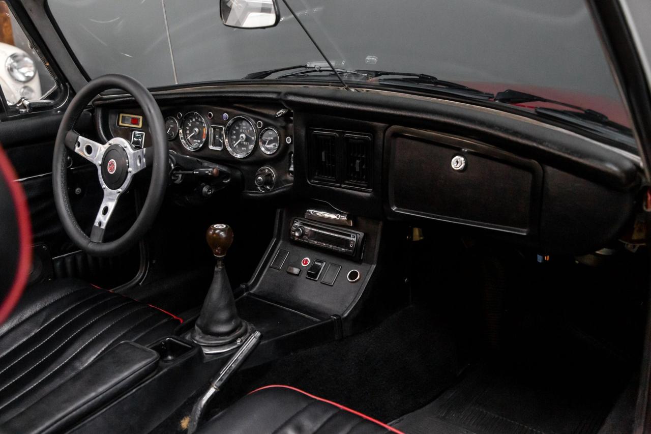 1974 MG MGB OVERDRIVE