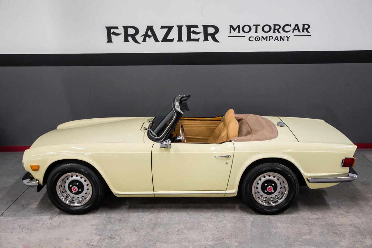 1971 Triumph FUEL INJECTED OVERDIVE TR6