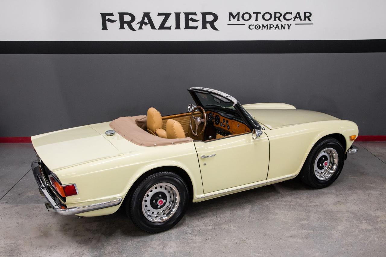 1971 Triumph FUEL INJECTED OVERDIVE TR6