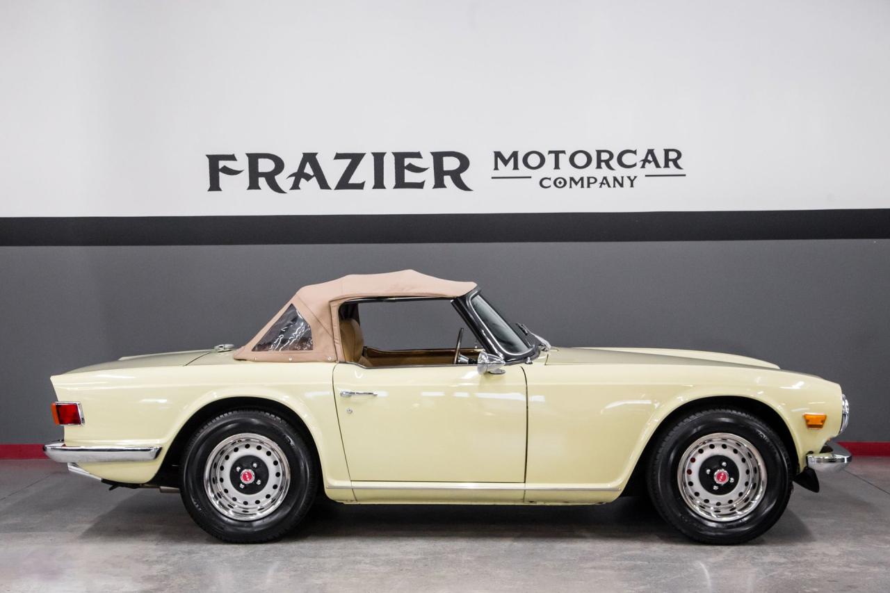 1971 Triumph FUEL INJECTED OVERDIVE TR6