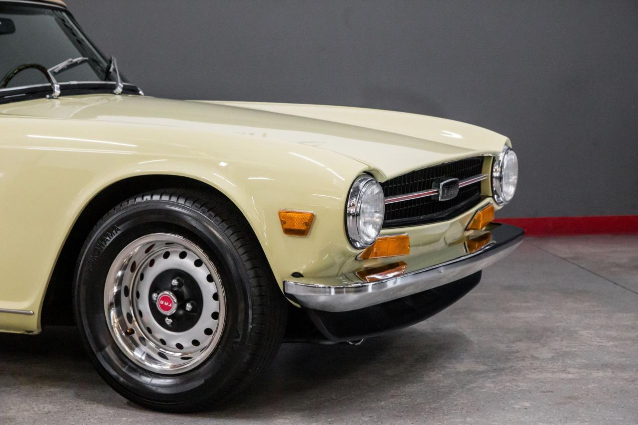 1971 Triumph FUEL INJECTED OVERDIVE TR6