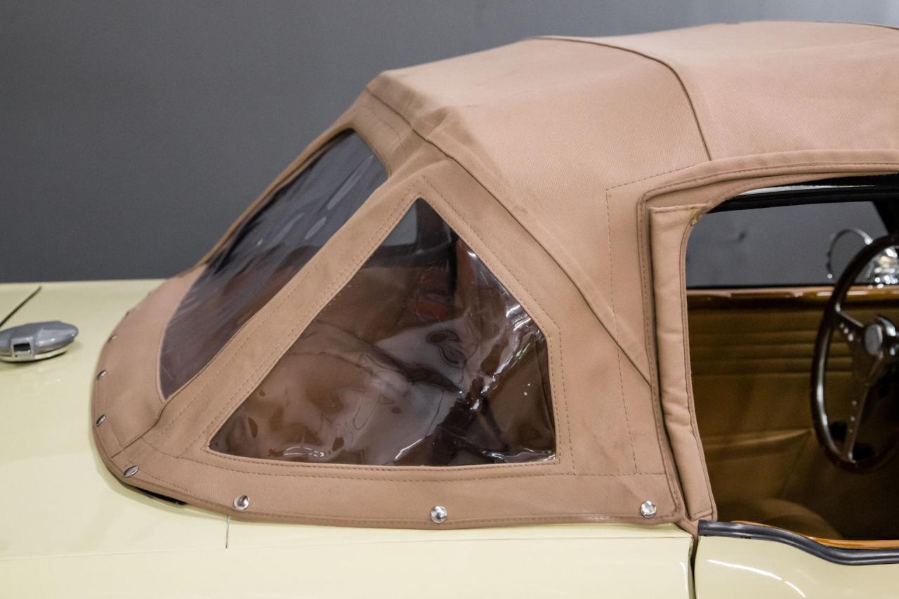 1971 Triumph FUEL INJECTED OVERDIVE TR6