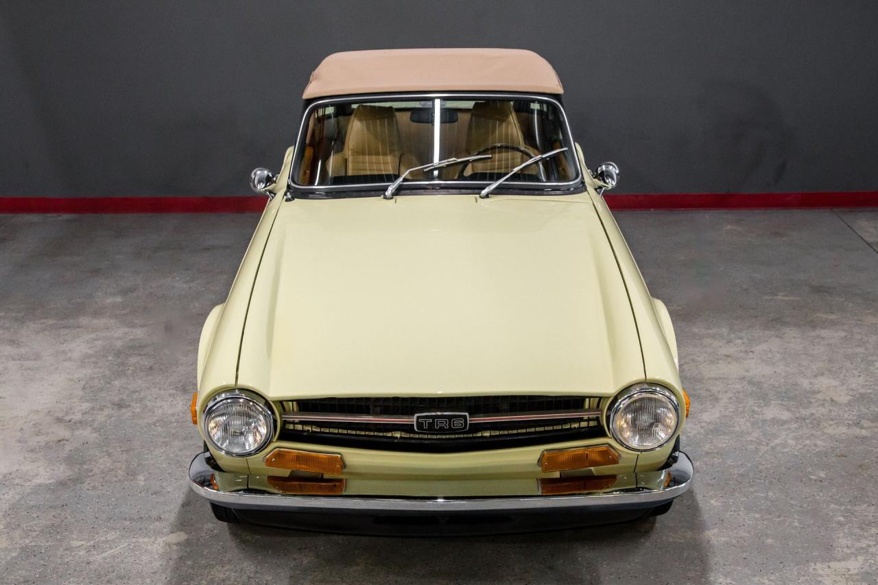 1971 Triumph FUEL INJECTED OVERDIVE TR6