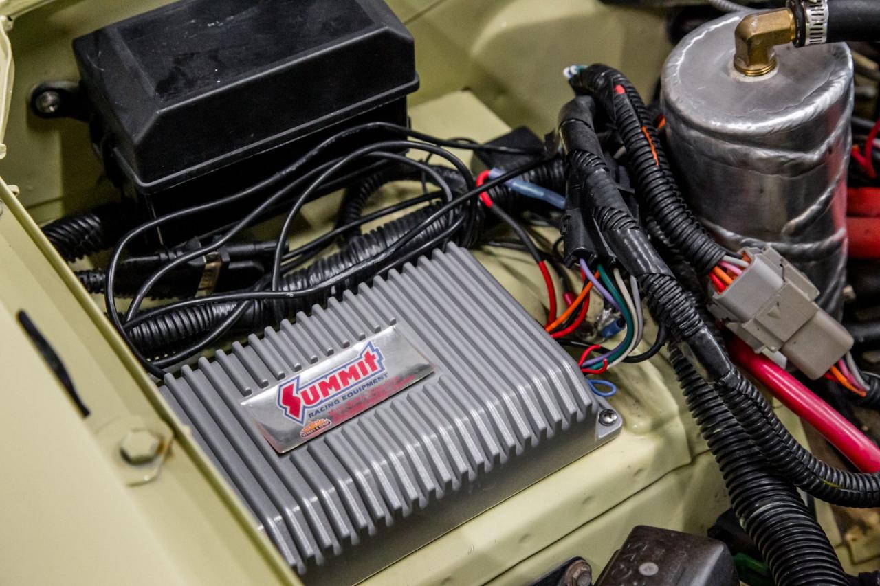 1971 Triumph FUEL INJECTED OVERDIVE TR6