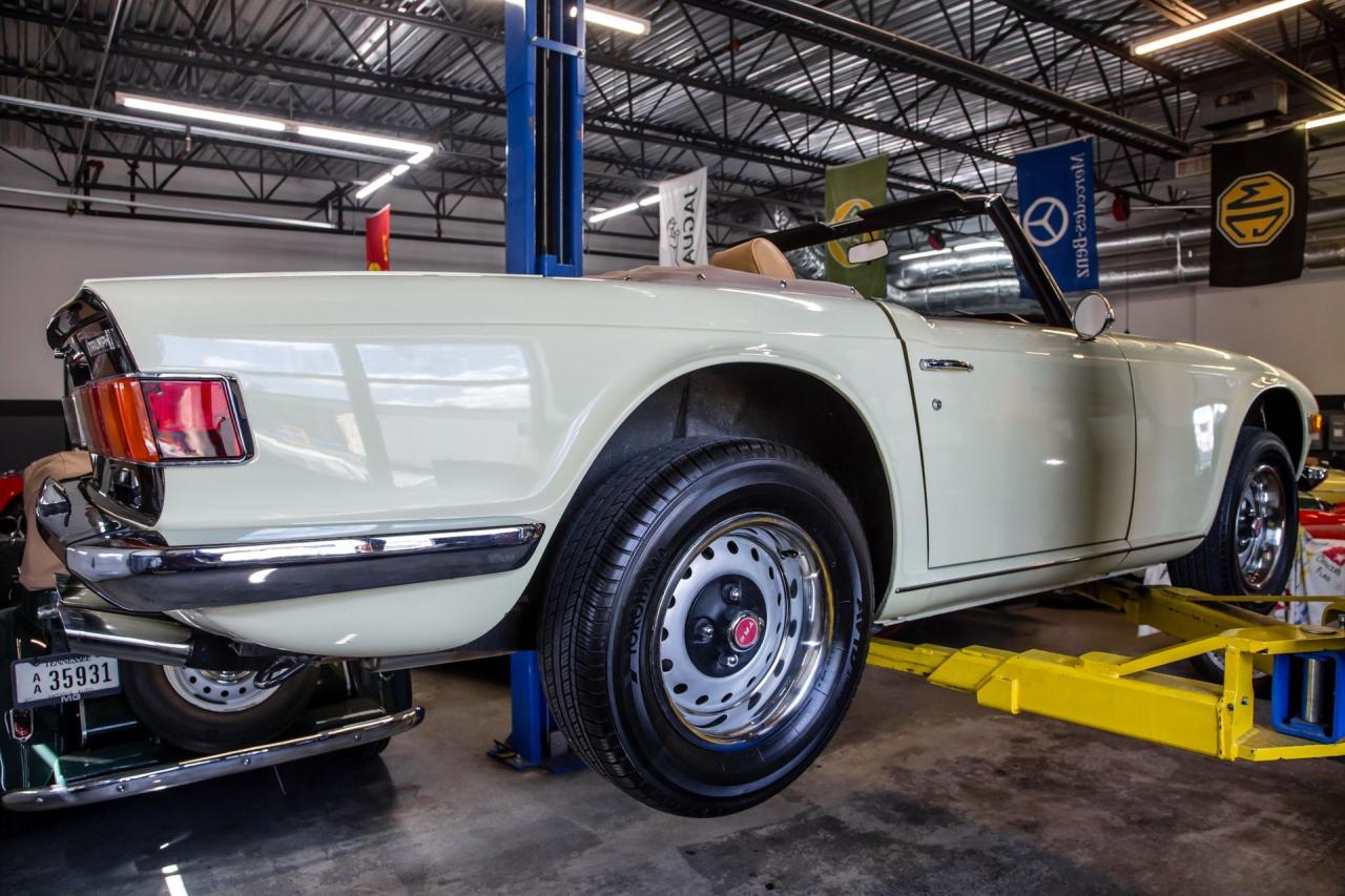 1971 Triumph FUEL INJECTED OVERDIVE TR6