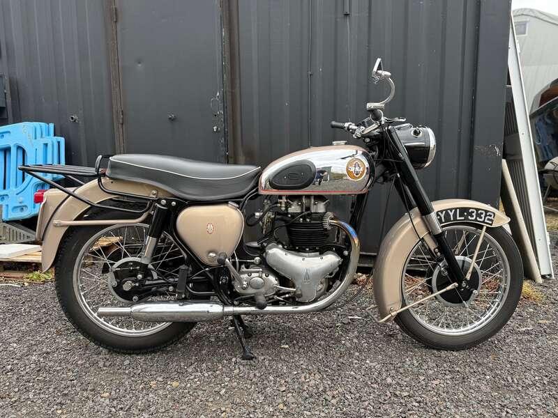 1960 BSA A10 GOLDEN FLASH