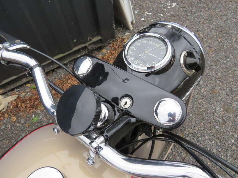 1960 BSA A10 GOLDEN FLASH