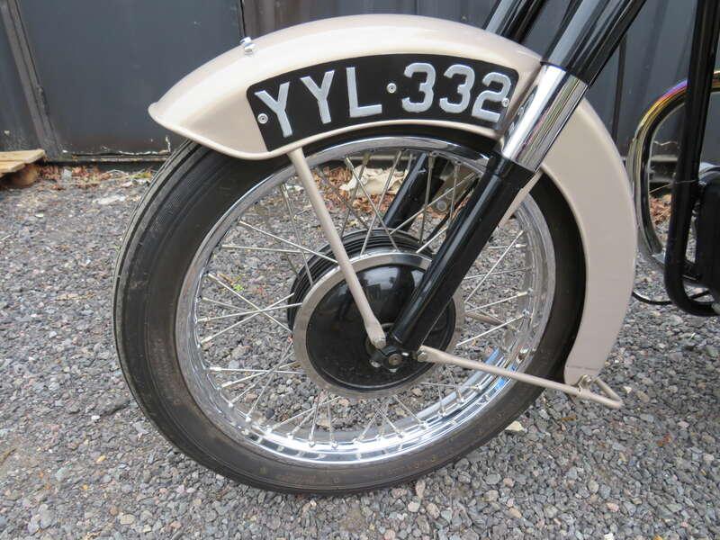 1960 BSA A10 GOLDEN FLASH