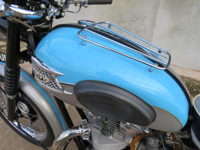 1960 Triumph T120R BONNEVILLE