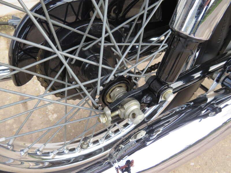 1960 Triumph T120R BONNEVILLE