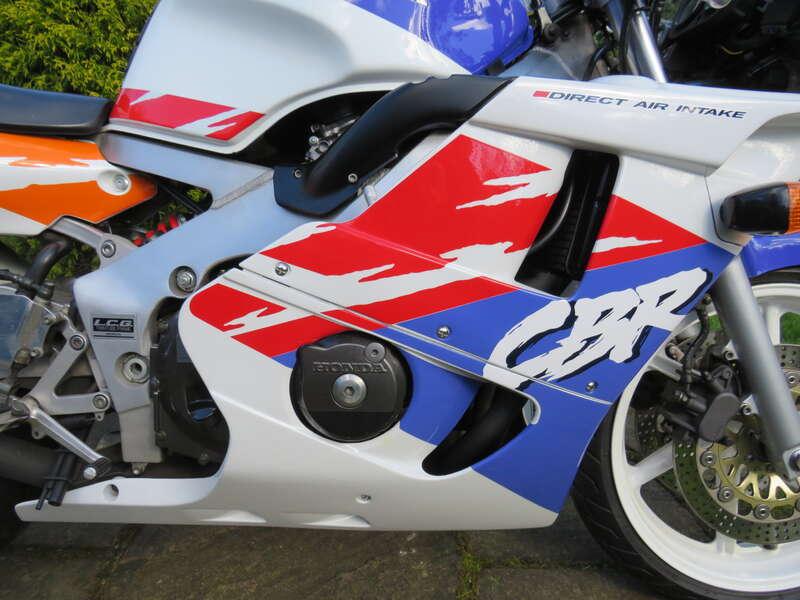 1992 Honda CBR400RR NC29