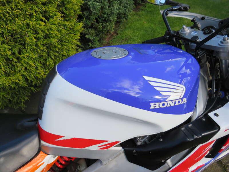 1992 Honda CBR400RR NC29