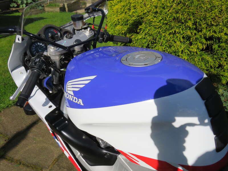 1992 Honda CBR400RR NC29