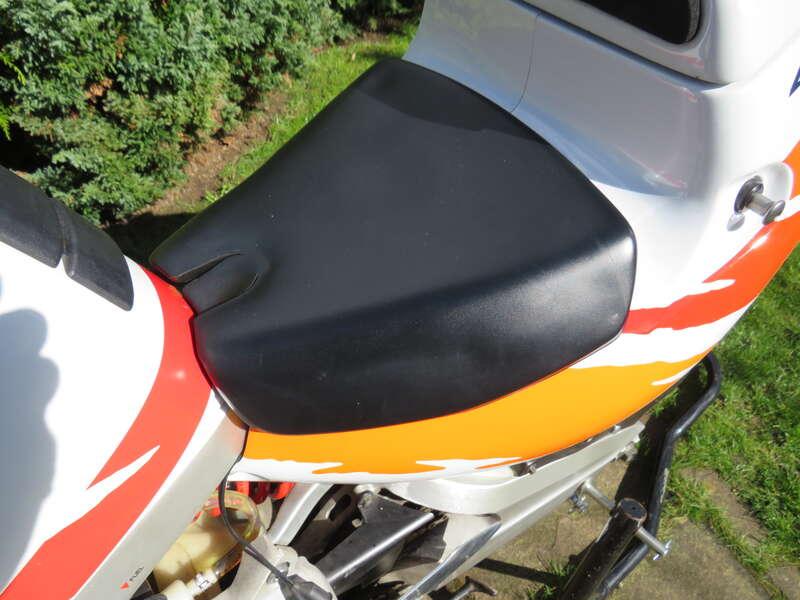 1992 Honda CBR400RR NC29