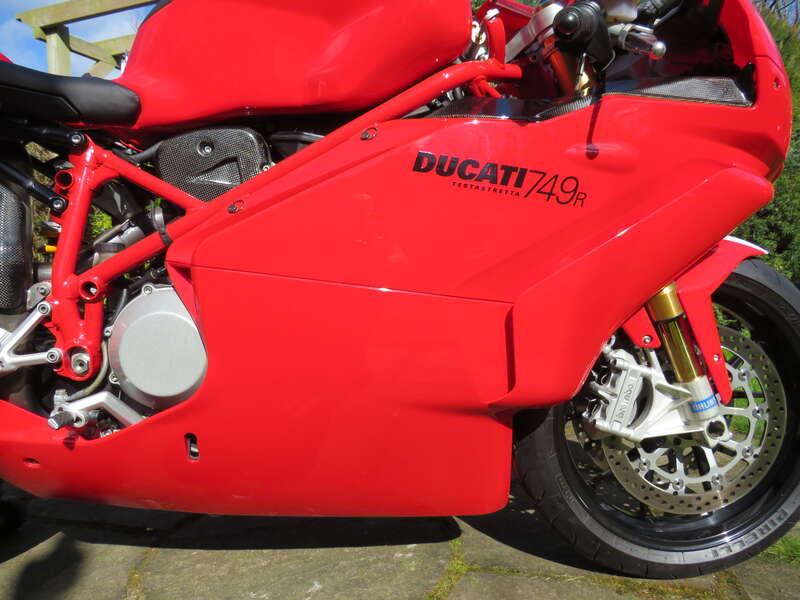2005 Ducati 749R