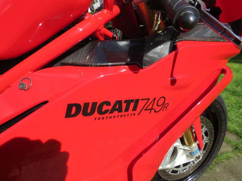 2005 Ducati 749R