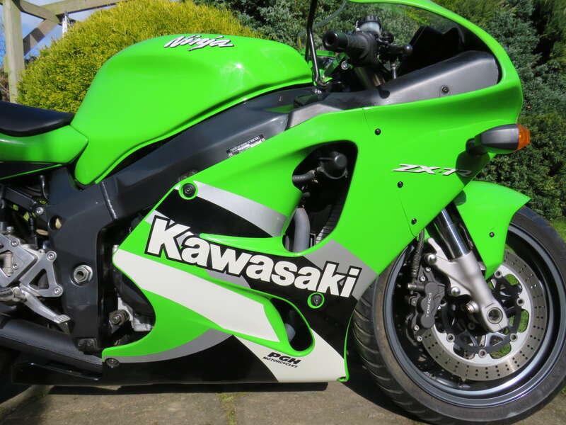 2001 Kawasaki XZ-7R P5 NINJA