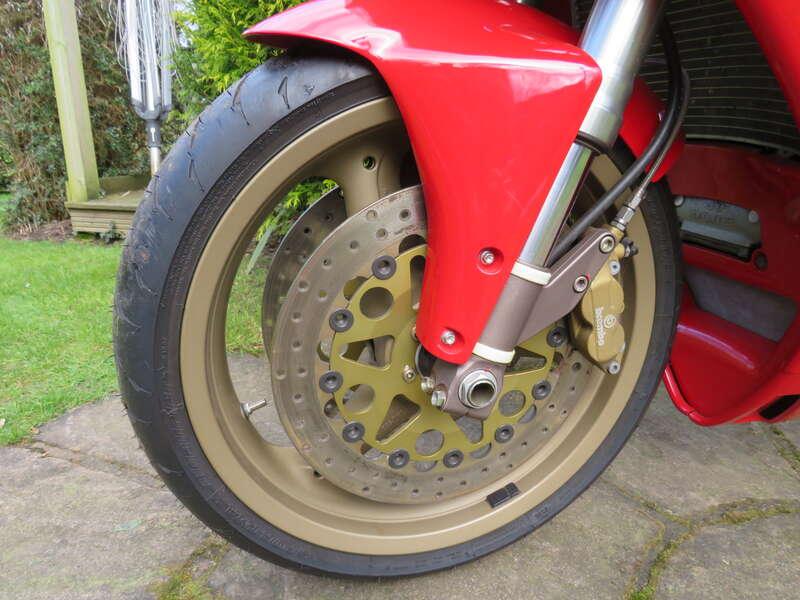 1997 Ducati 748 BIPOSTO