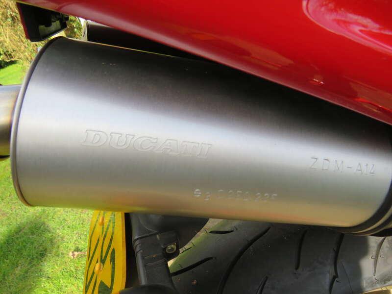 1997 Ducati 748 BIPOSTO