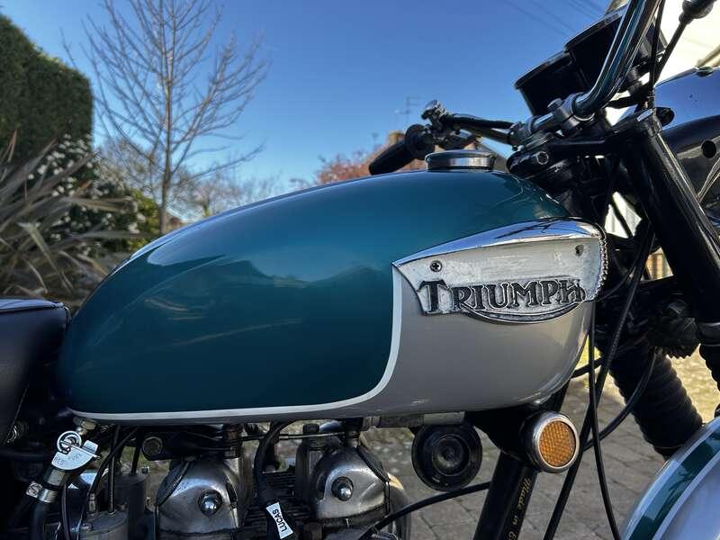 1967 Triumph T100R DAYTONA