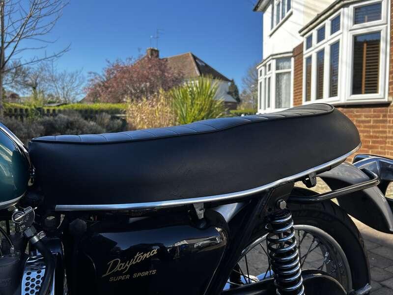 1967 Triumph T100R DAYTONA