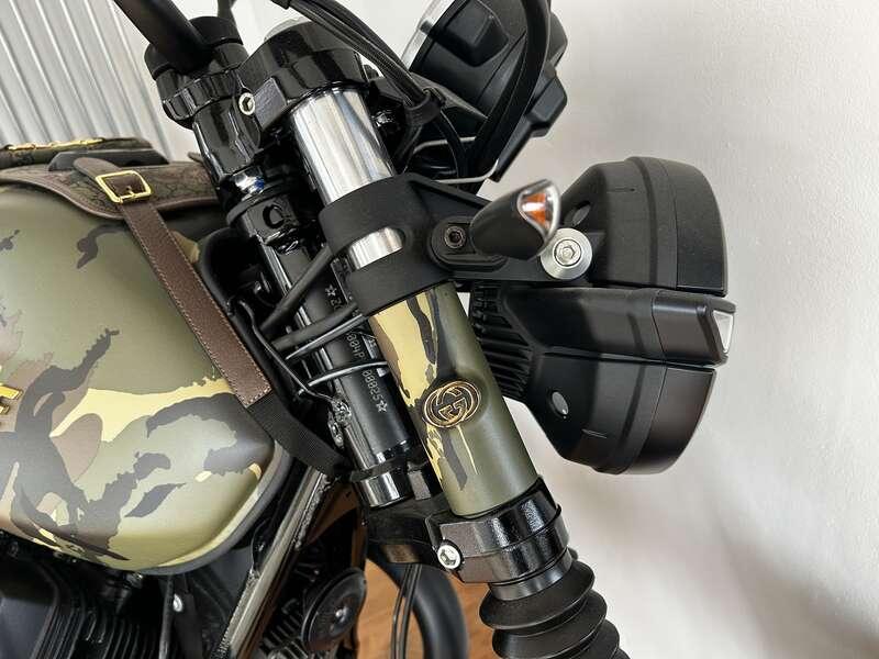 2023 Moto Guzzi V7 GUCCI PALACE