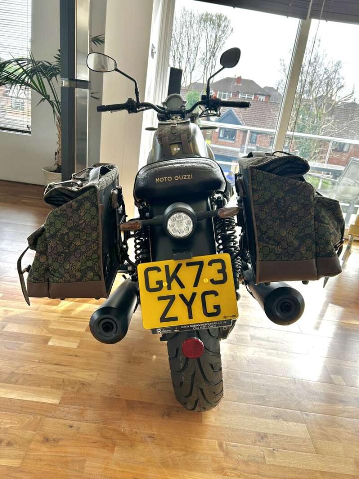 2023 Moto Guzzi V7 GUCCI PALACE