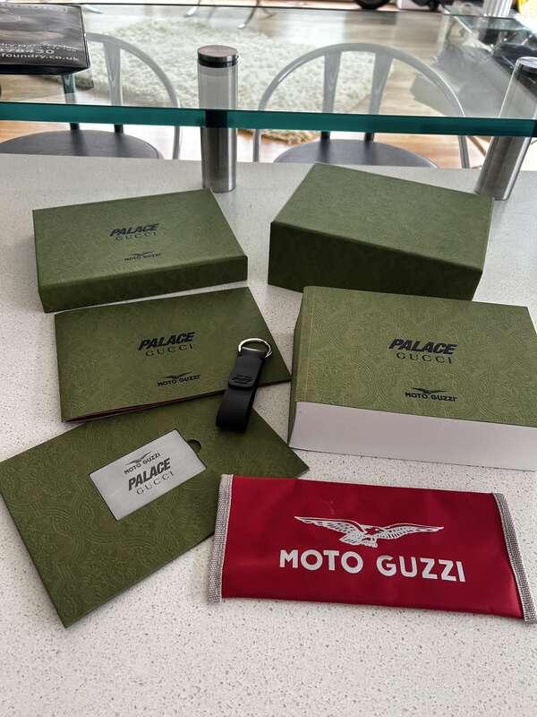 2023 Moto Guzzi V7 GUCCI PALACE