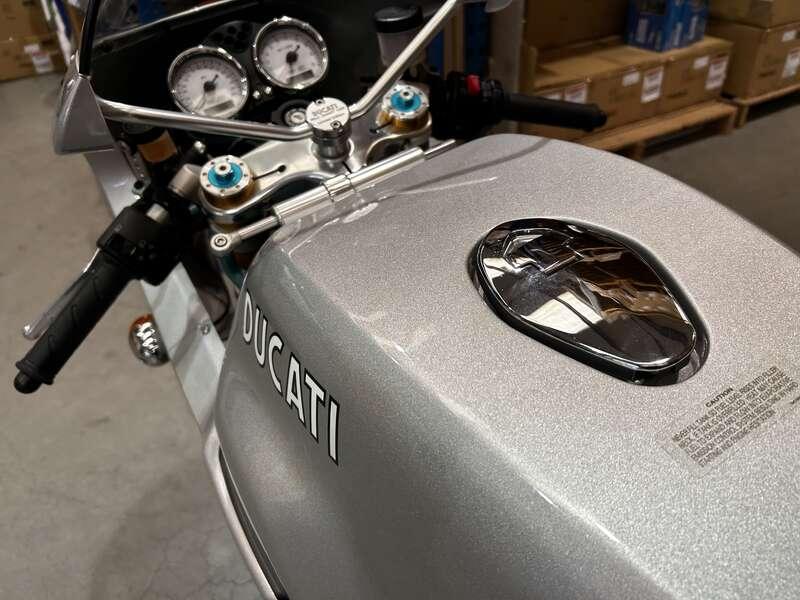 2006 Ducati 1000LE PAUL SMART REPLICA