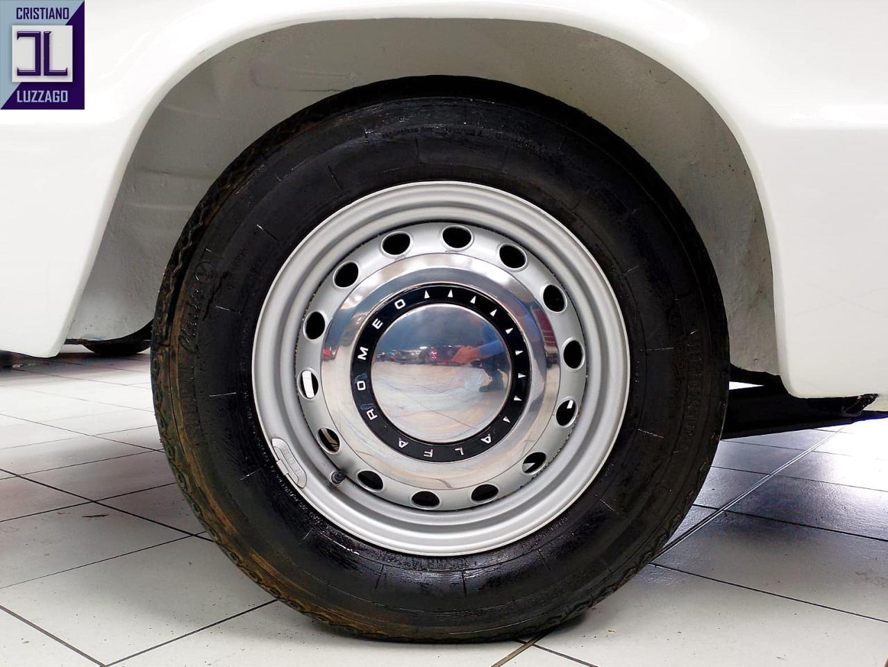 1969 Alfa Romeo 1750 SPIDER VELOCE