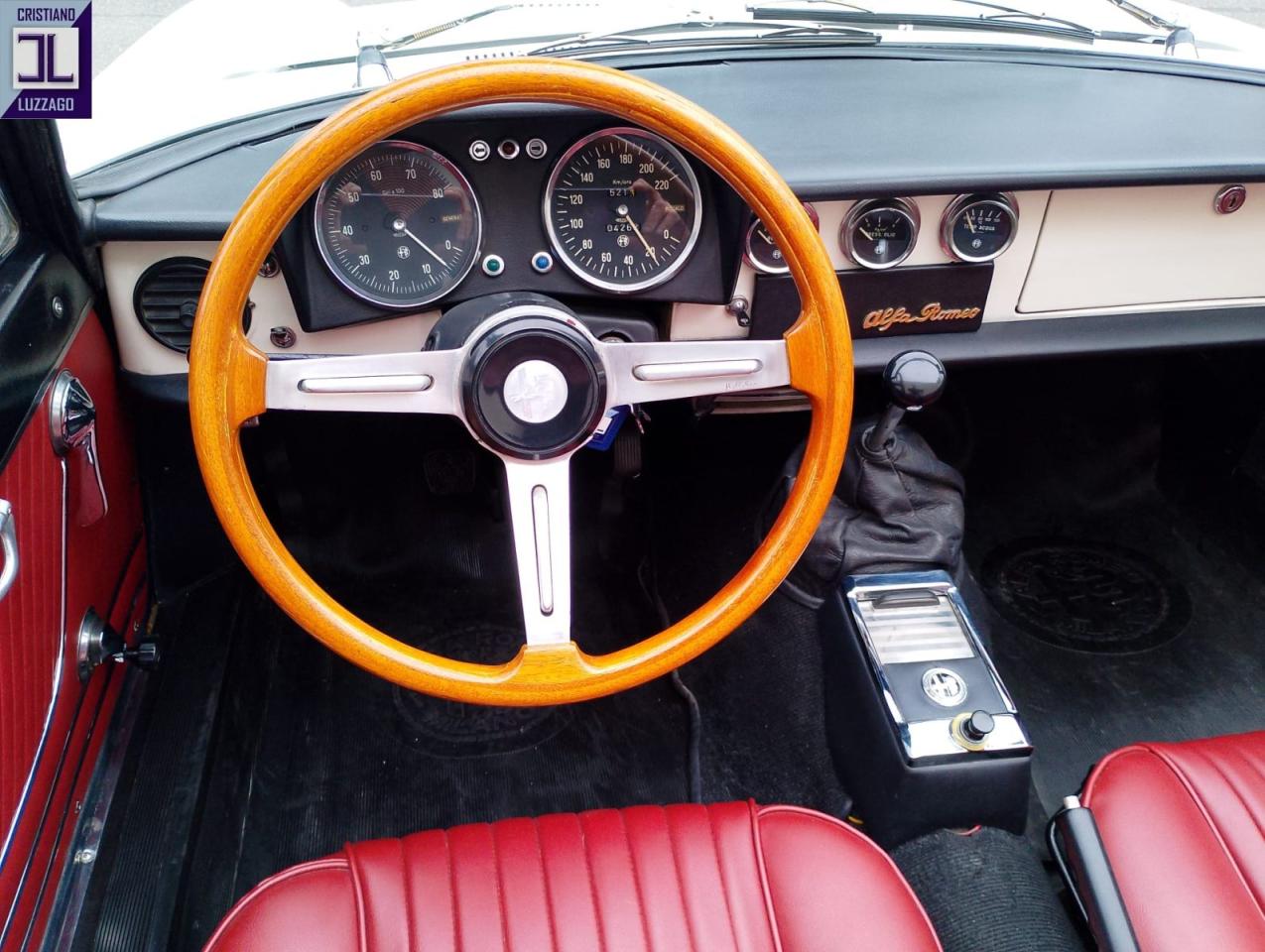 1969 Alfa Romeo 1750 SPIDER VELOCE
